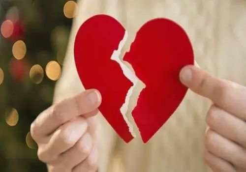 重庆婚外情取证：老公心里没你会有哪些表现？如何挽回老公的心？